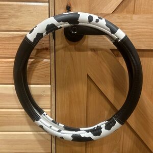 Black and White Cow Print Steering Wheel Cover
